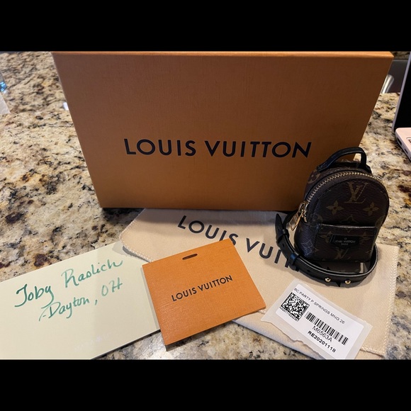 Authentic Louis Vuitton Party Palm Springs Bracelet (Authenticity Provided) - Picture 5 of 8